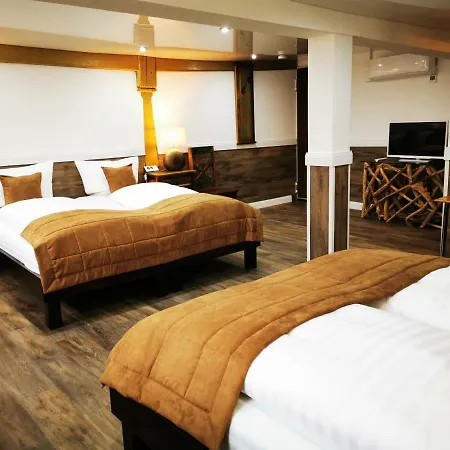 Inn Risa - Landgasthaus Zum Kreuz 3*